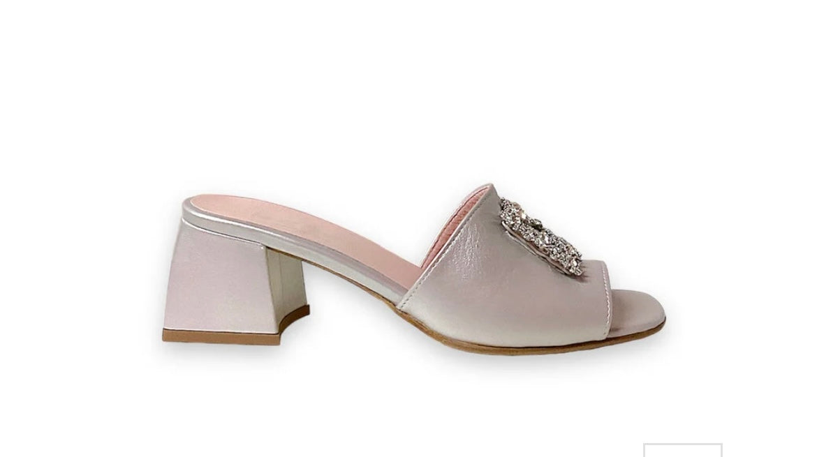 Le babe silver leather mules