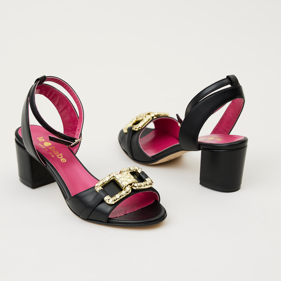 Le babe black leather sandals