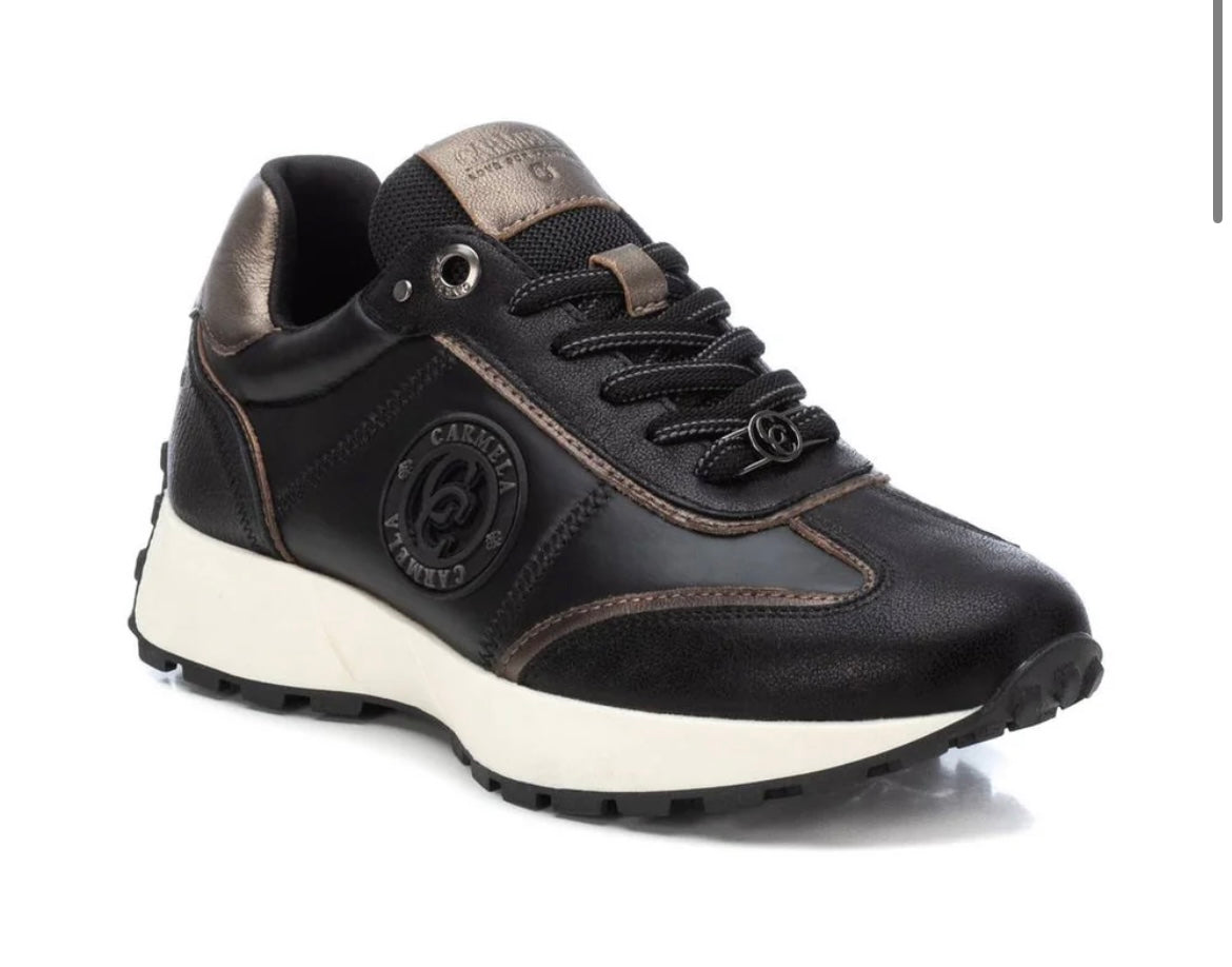 Carmela leather sneaker