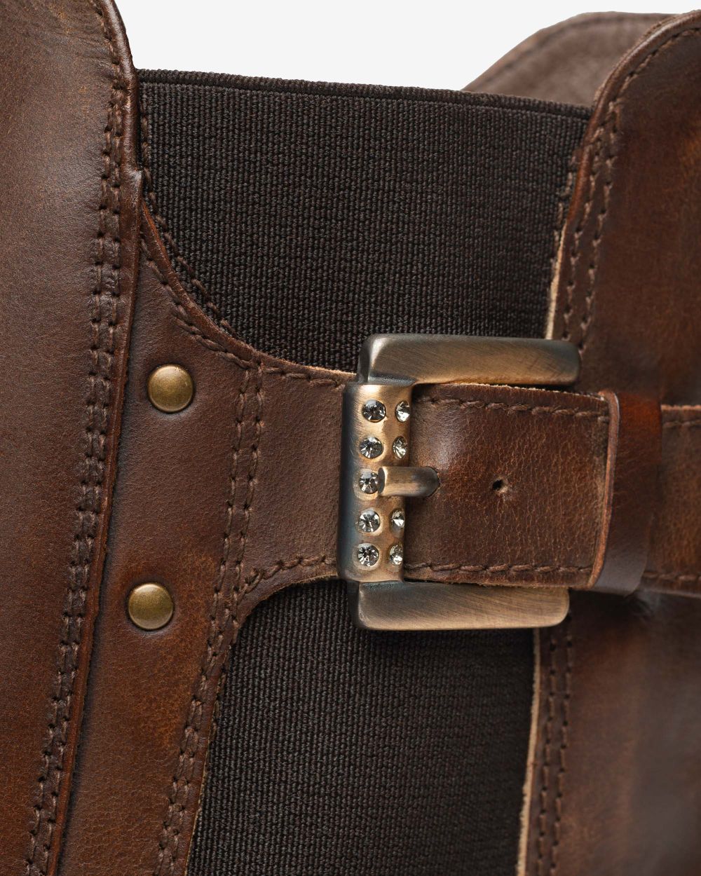 NeroGiardini brown leather chelsea boots