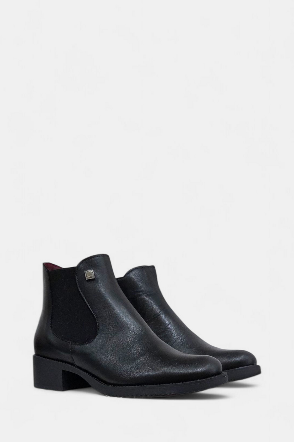 Jose Saenz black leather Chelsea ankle boot