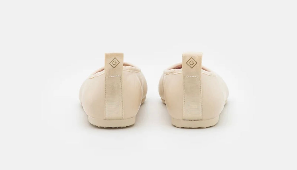 Gant light beige leather ballet pumps