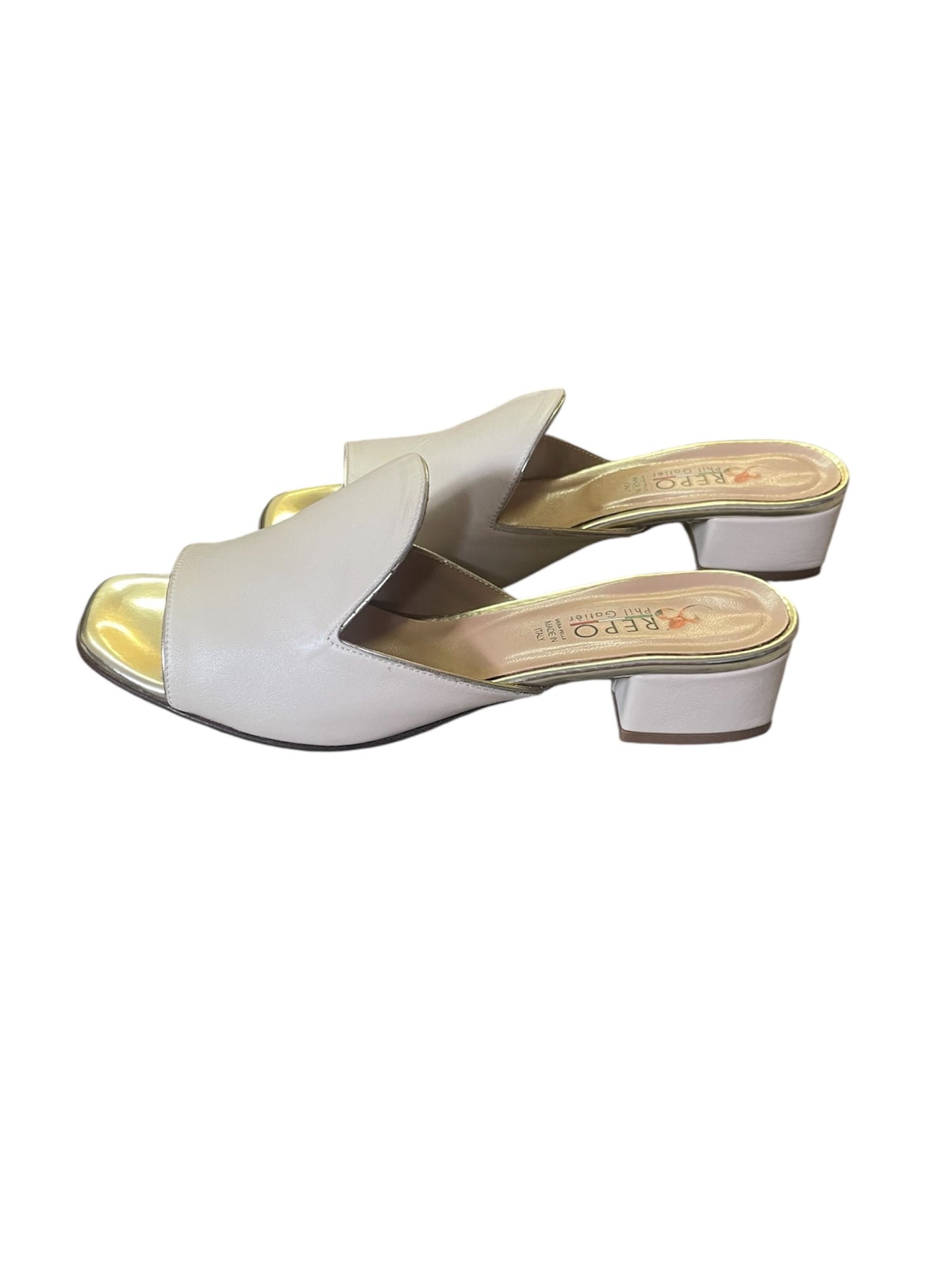 Repo white leather mules