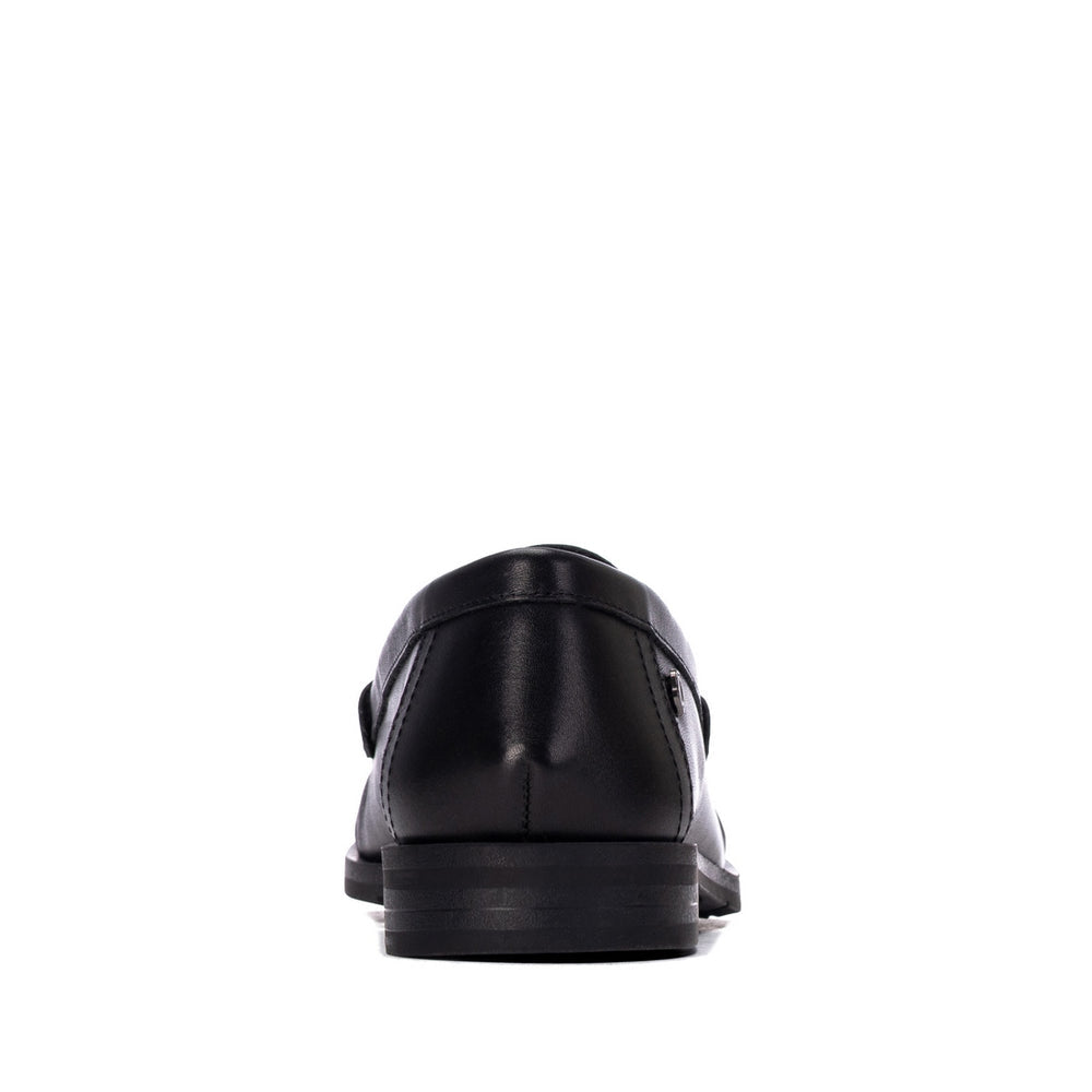 Carmela black leather loafers