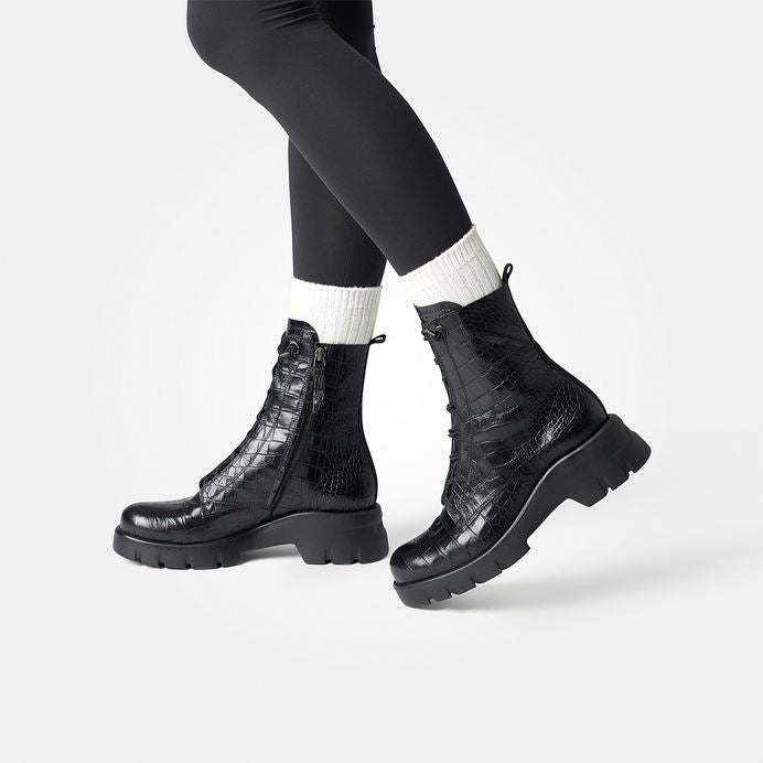 Paul Green black leather laced up boots