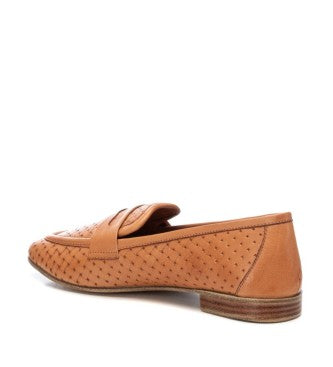 Carmela tan leather loafer