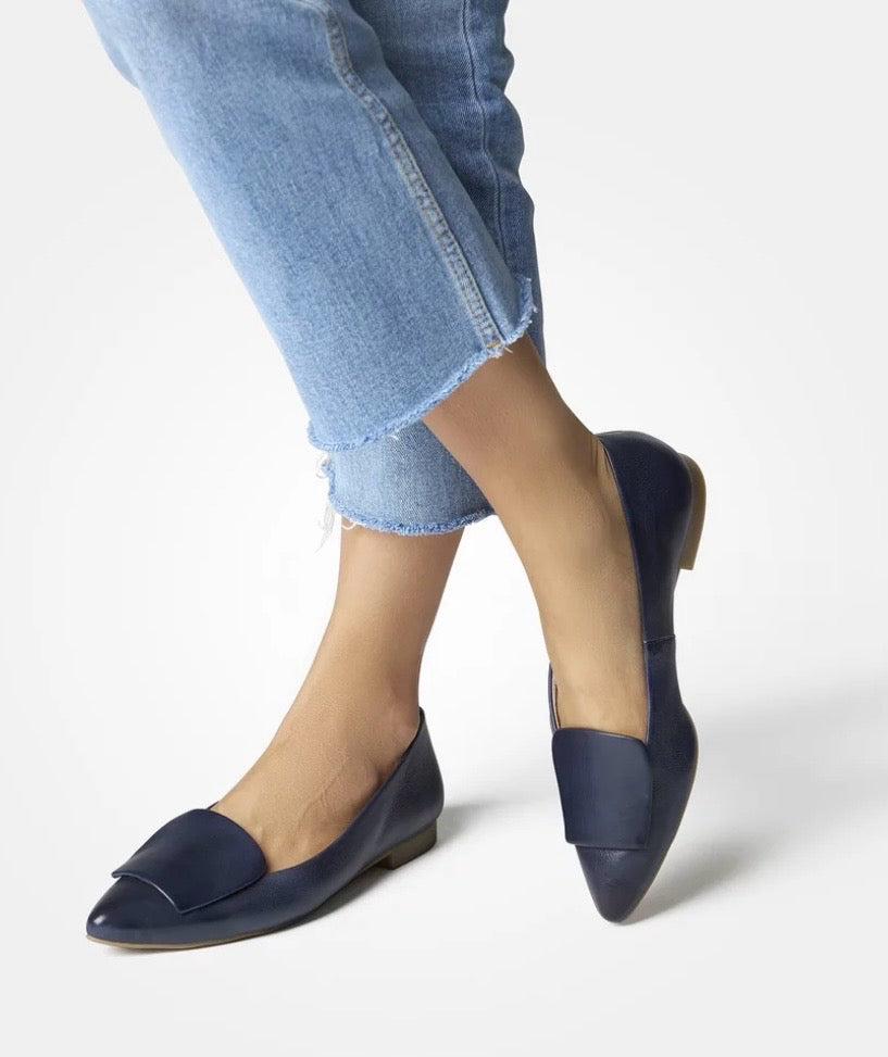 Paul Green navy leather ballerinas