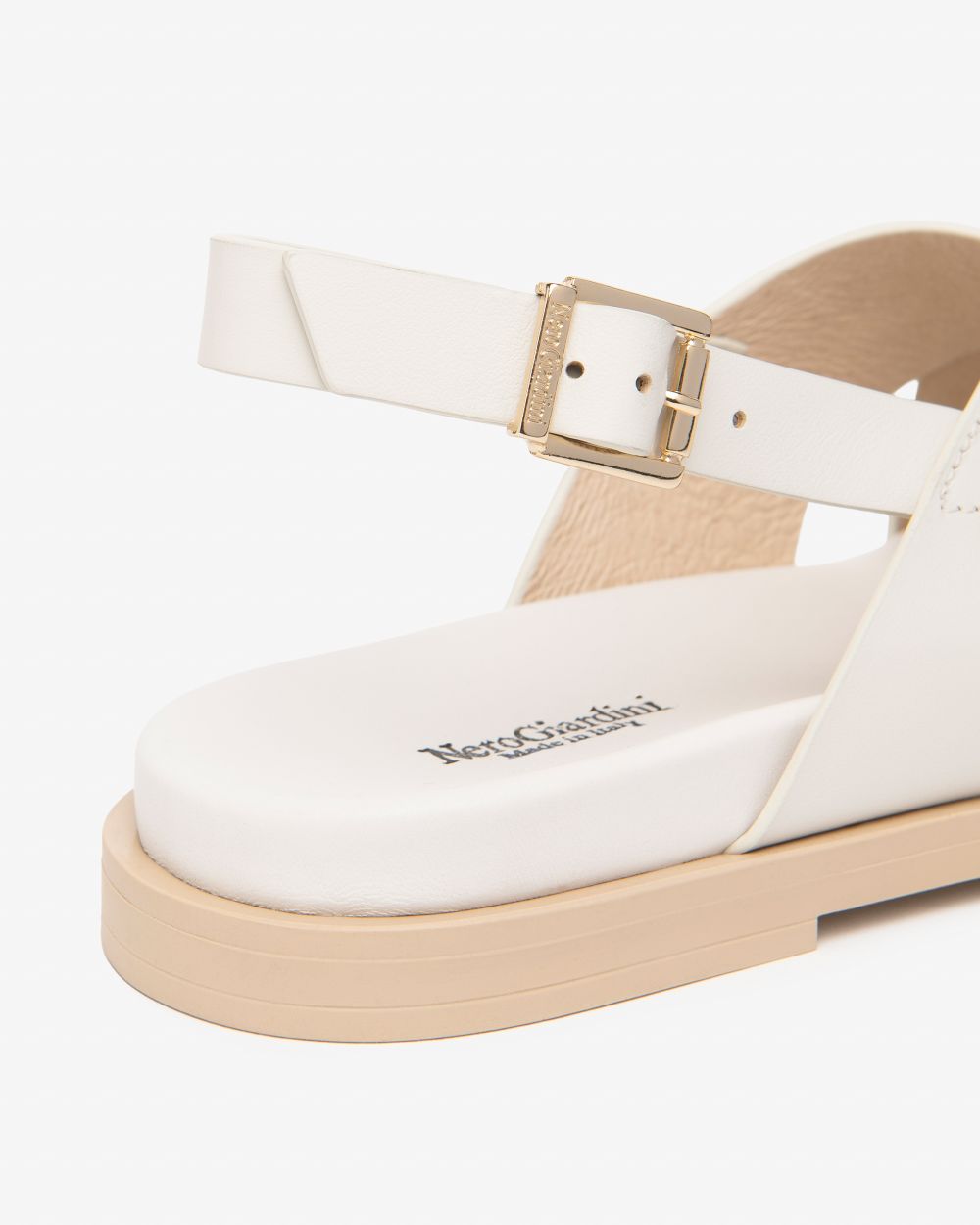 Nerogiardini cream crisscross leather sandal