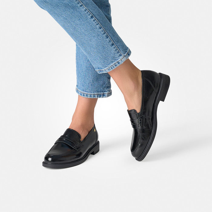 Paul Green black patent leather loafers