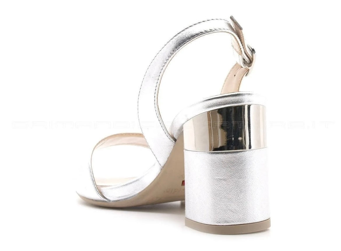 NeroGiardini silver leather sandals