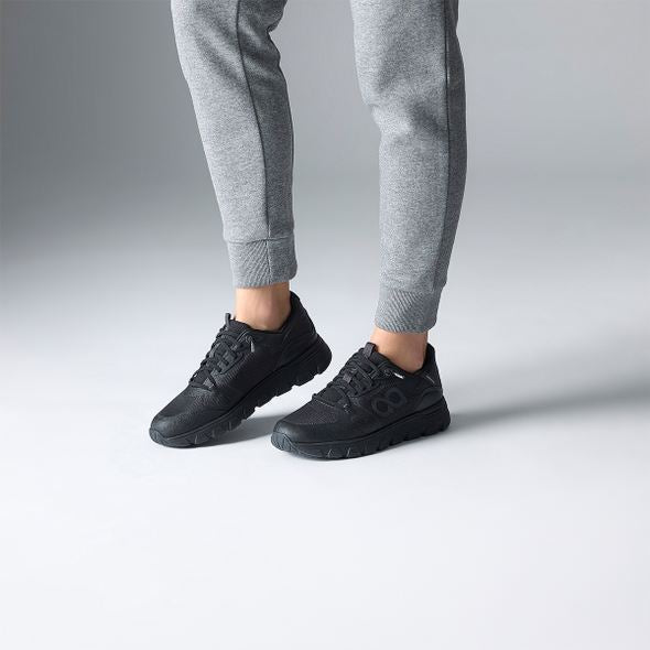 tenhaag black waterproof slip on sneaker