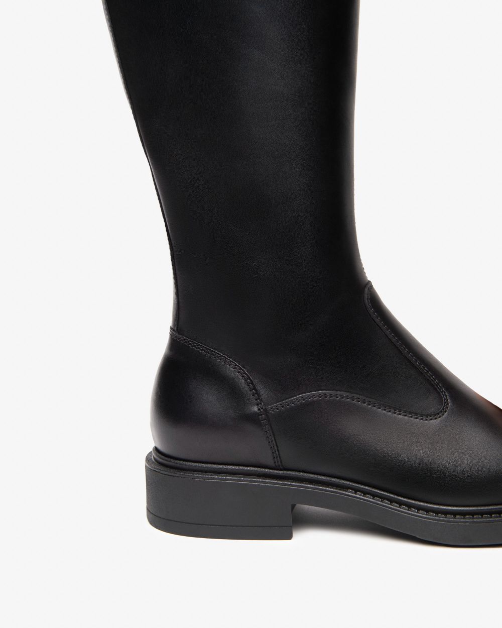 NeroGiardini black leather boots