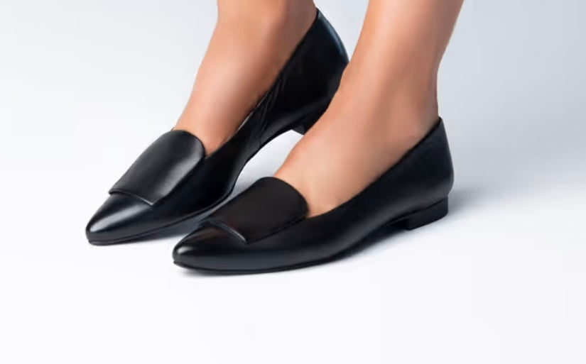 Paul Green black leather ballerinas