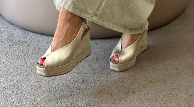 Viguera gold peeptoe wedge espadrille