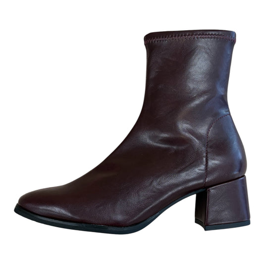 Miss Elastic burgundy faux leather ankle boots M7