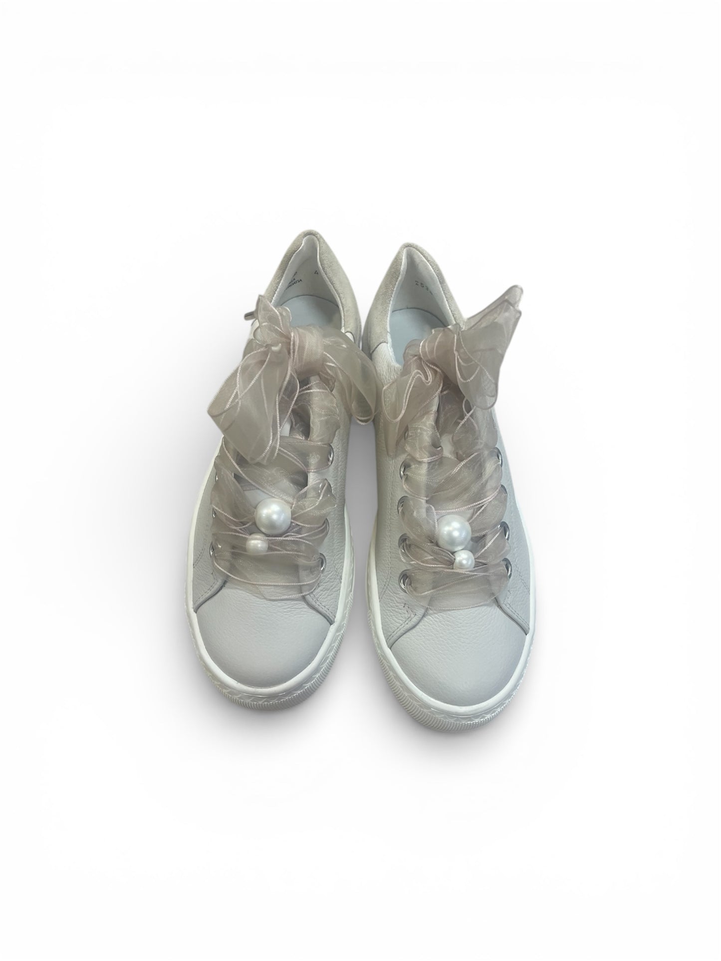 Paul Green beige leather sneakers