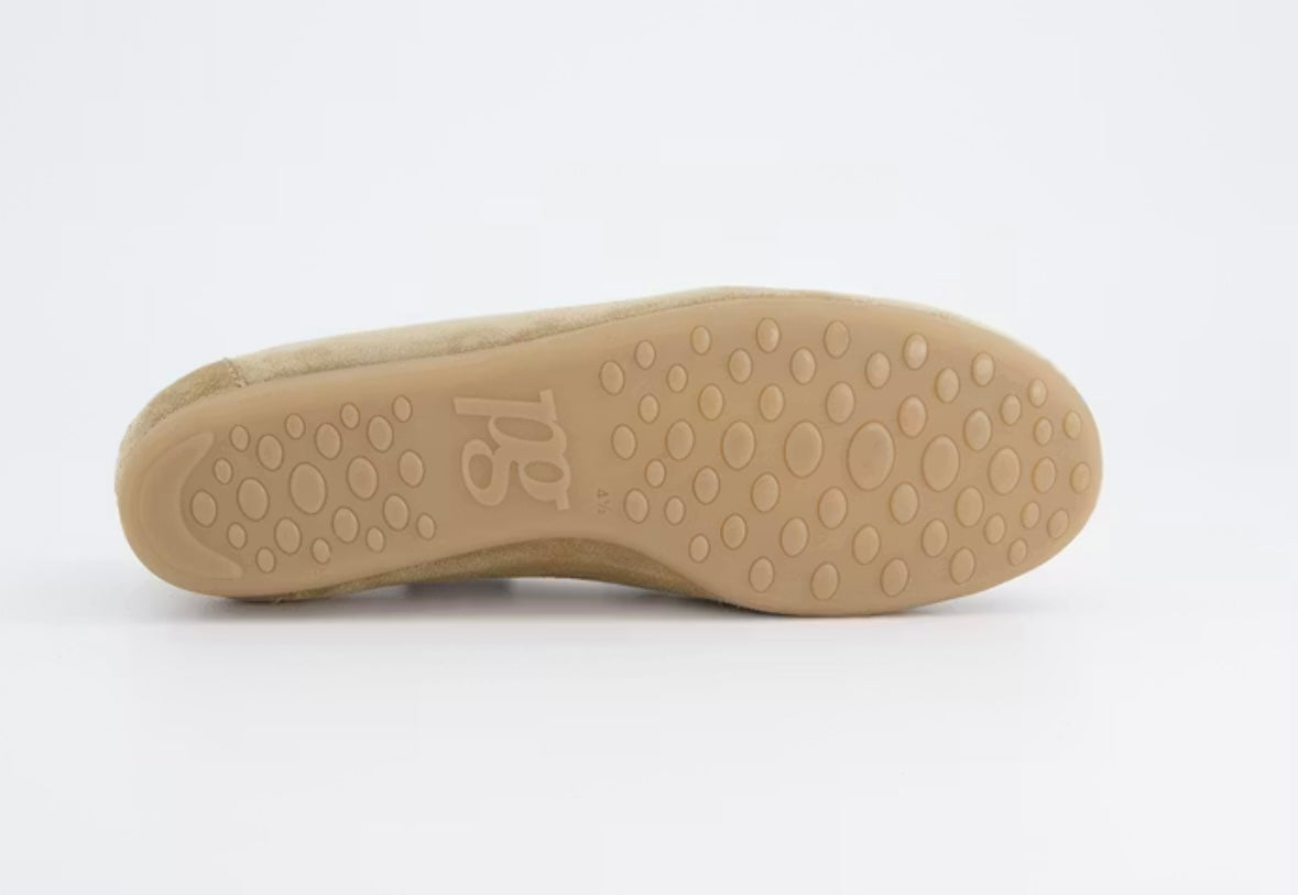 Paul Green suede beige deck shoes
