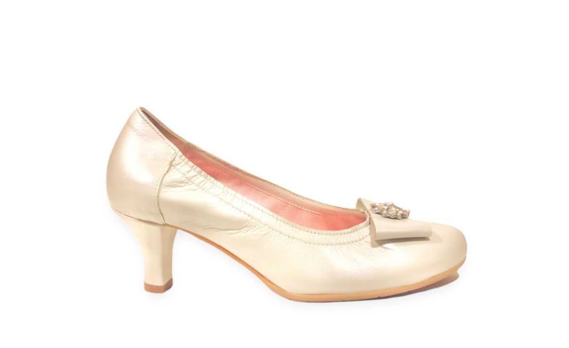Le Babe pearl leather shoes