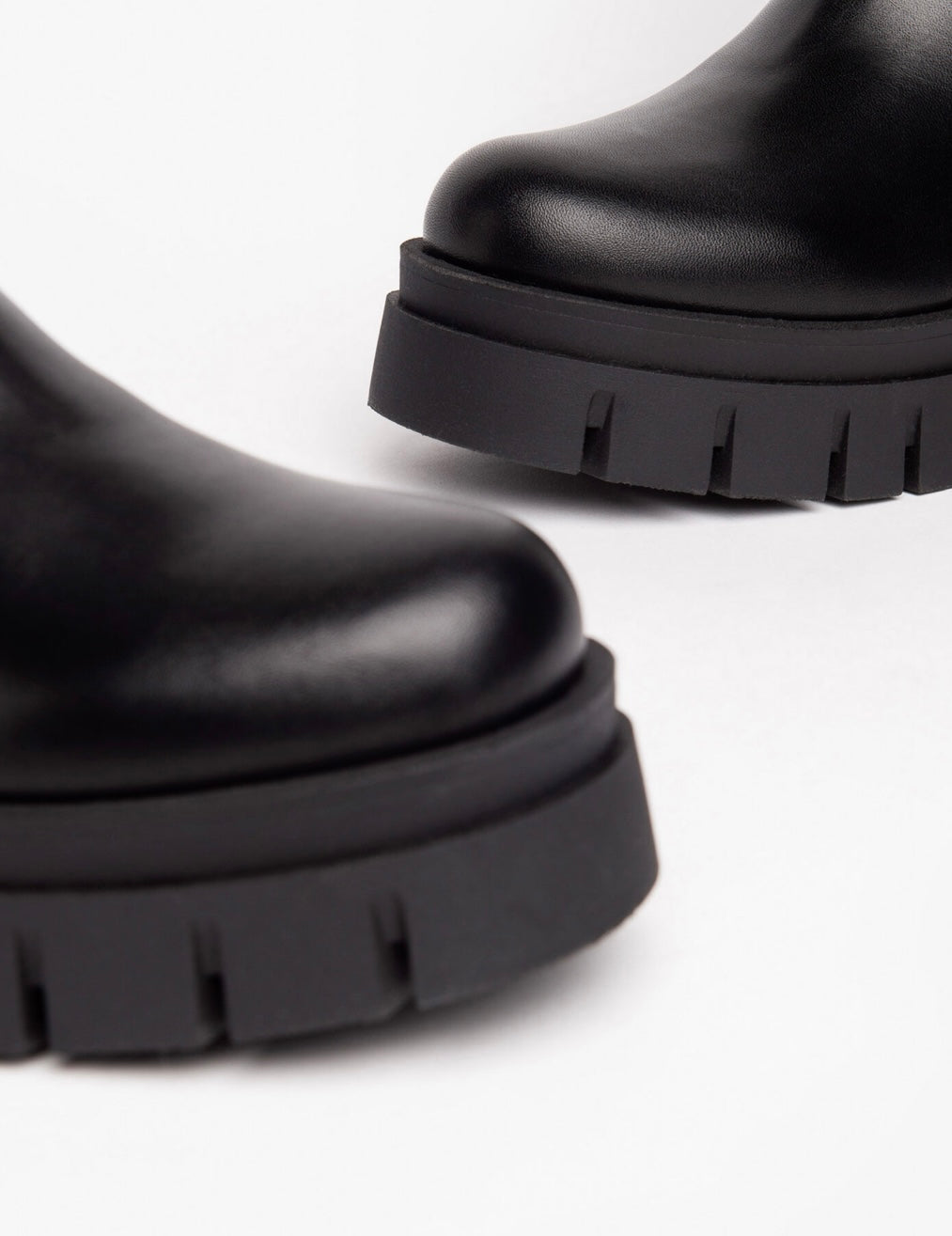 NeroGiardini black wedge high top Chelsea boots