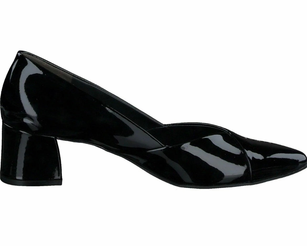 Paul Green black patent leather shoes