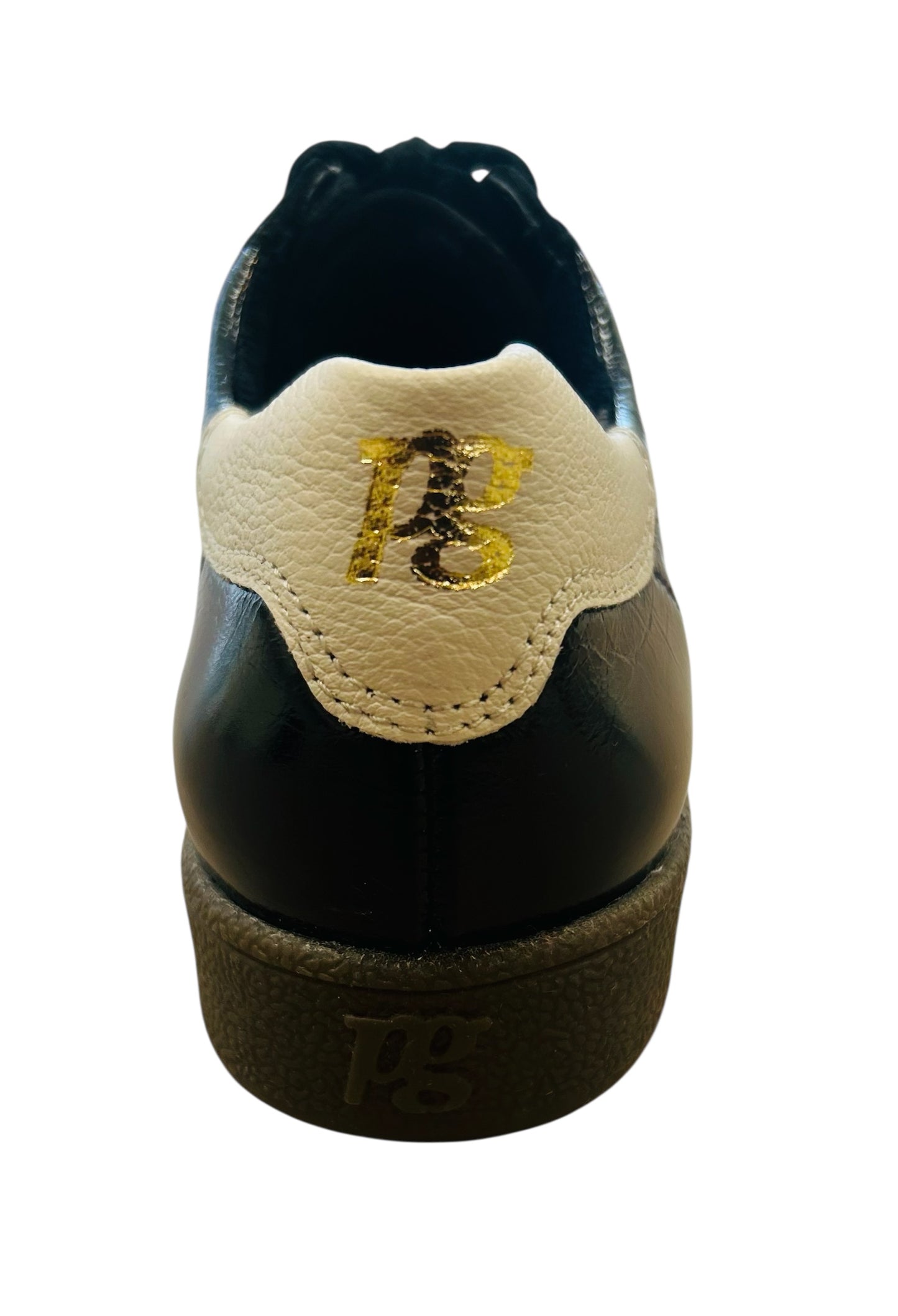 Paul Green black and white glossy patent and suede sneaker
