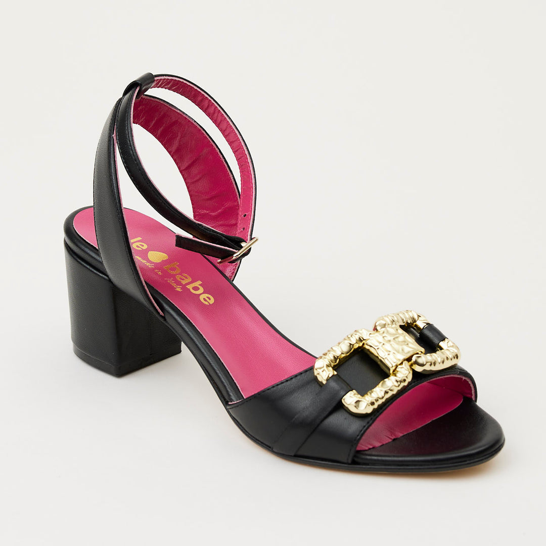 Le babe black leather sandals