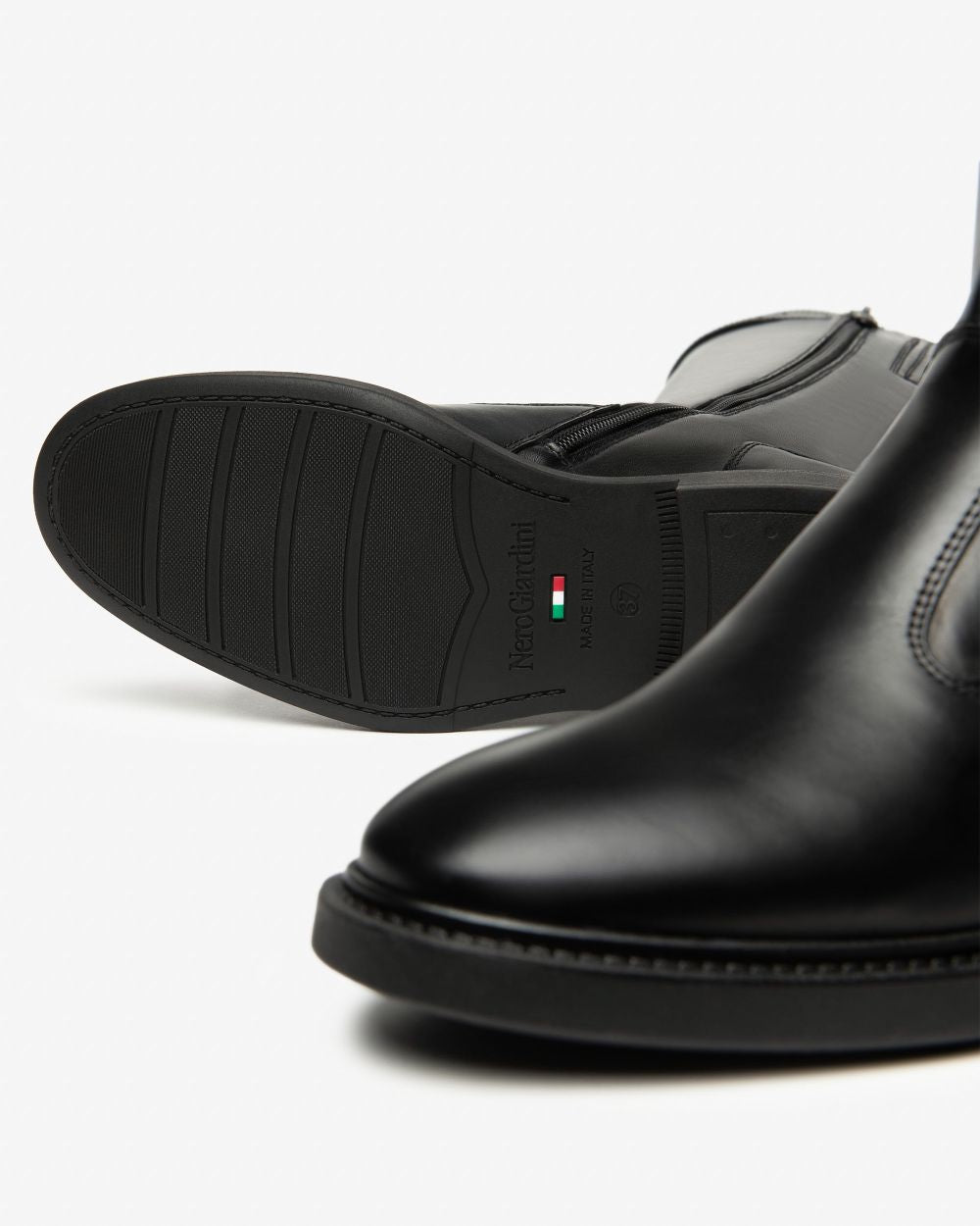 NeroGiardini black leather boots