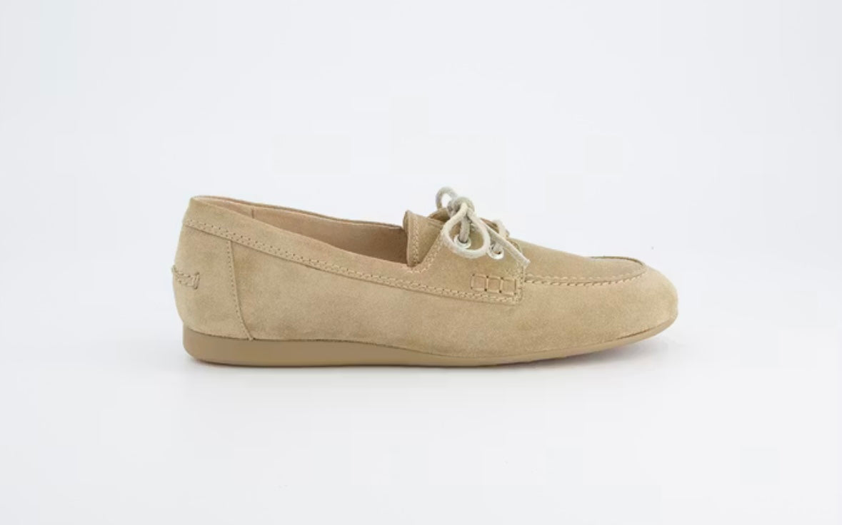 Paul Green suede beige deck shoes