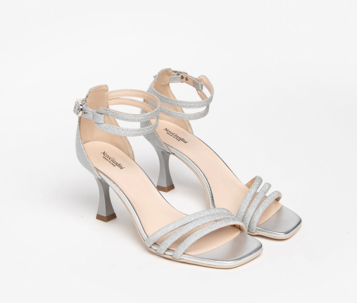 Nerogiardini silver sandals