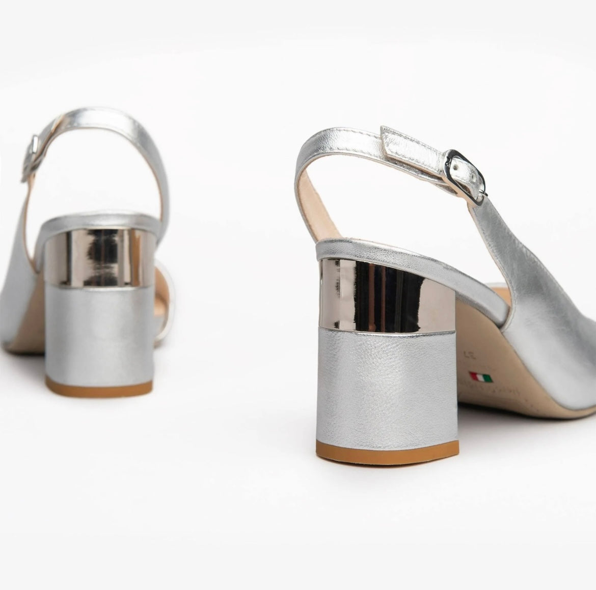 NeroGiardini silver leather sandals