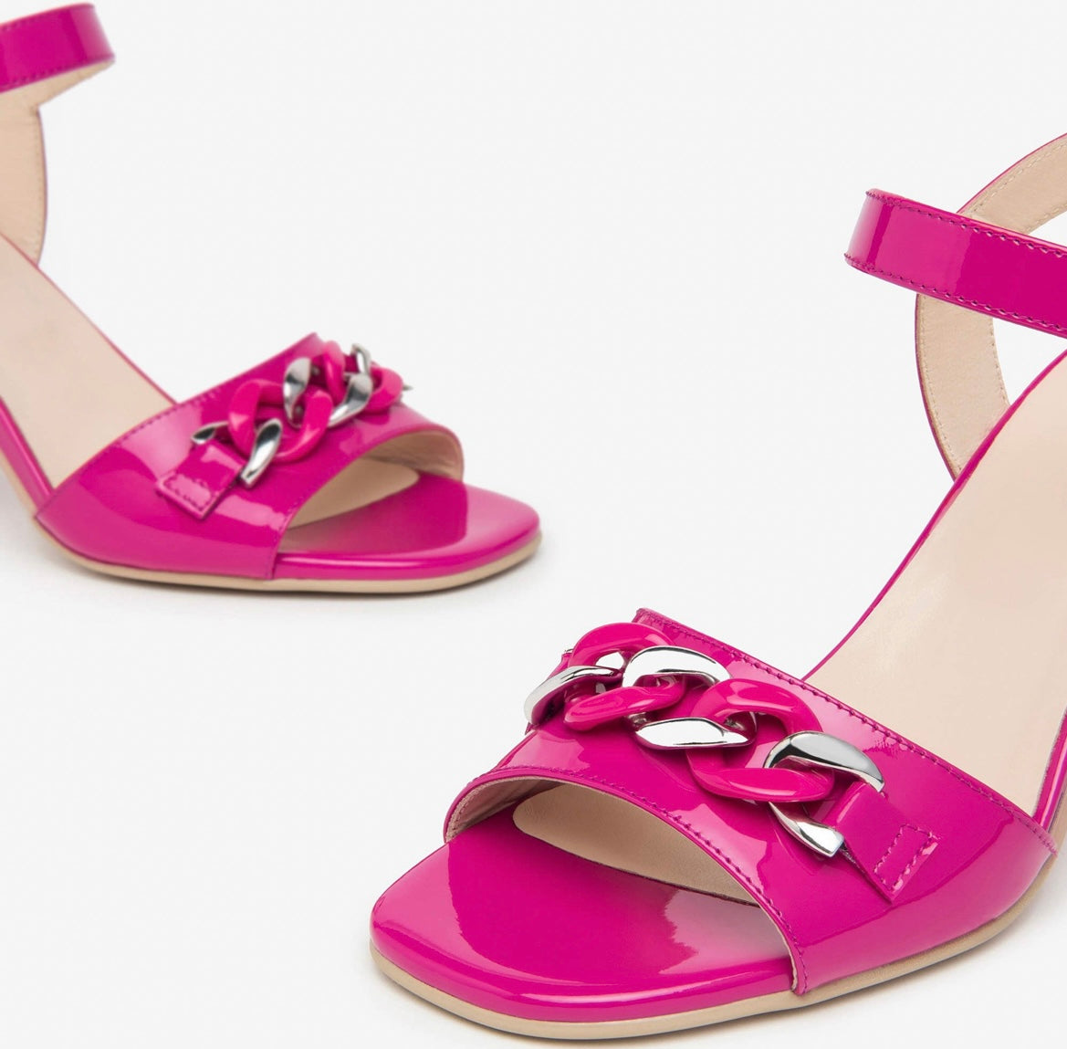 Nerogiardini pink leather sandals