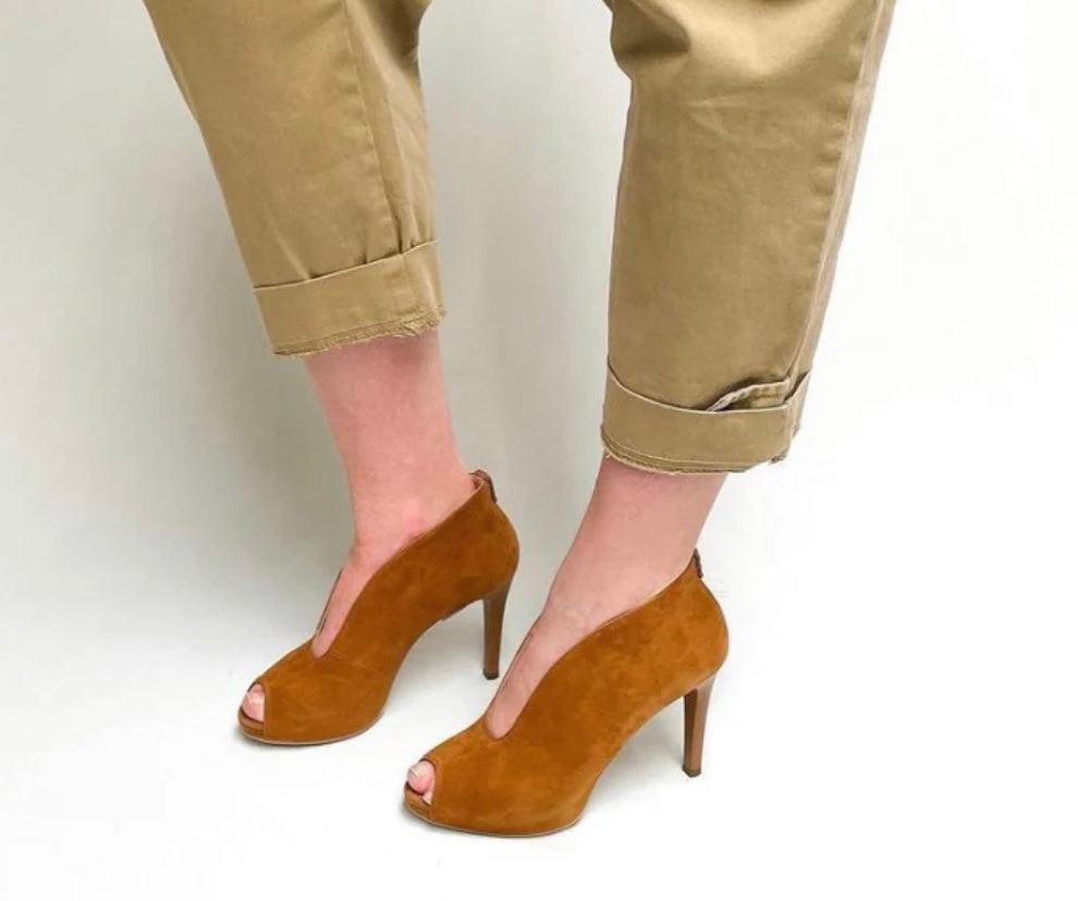 NeroGiardini tan suede leather heeled open toe boots