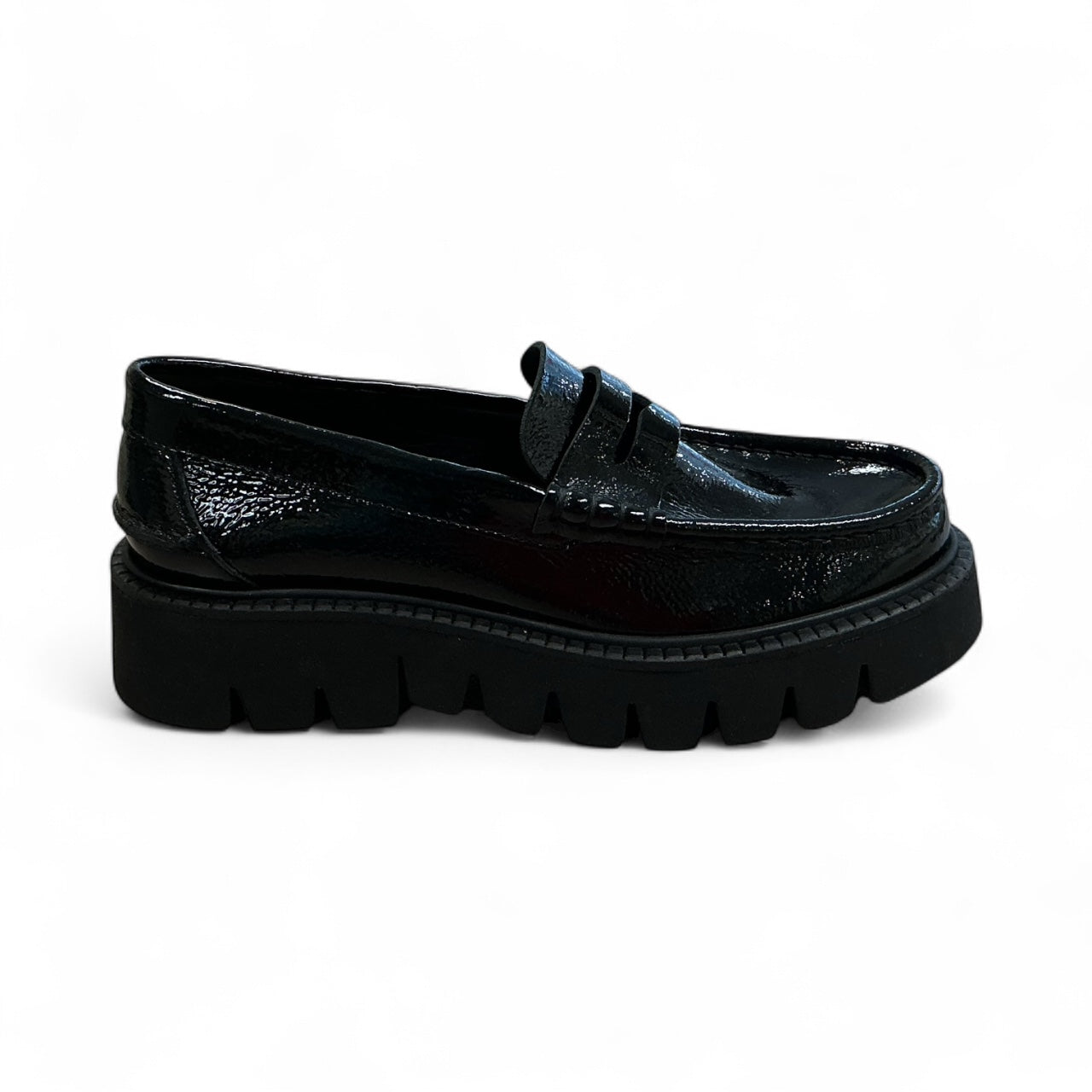 pedrogarcía black leather patent slip on chunky loafer