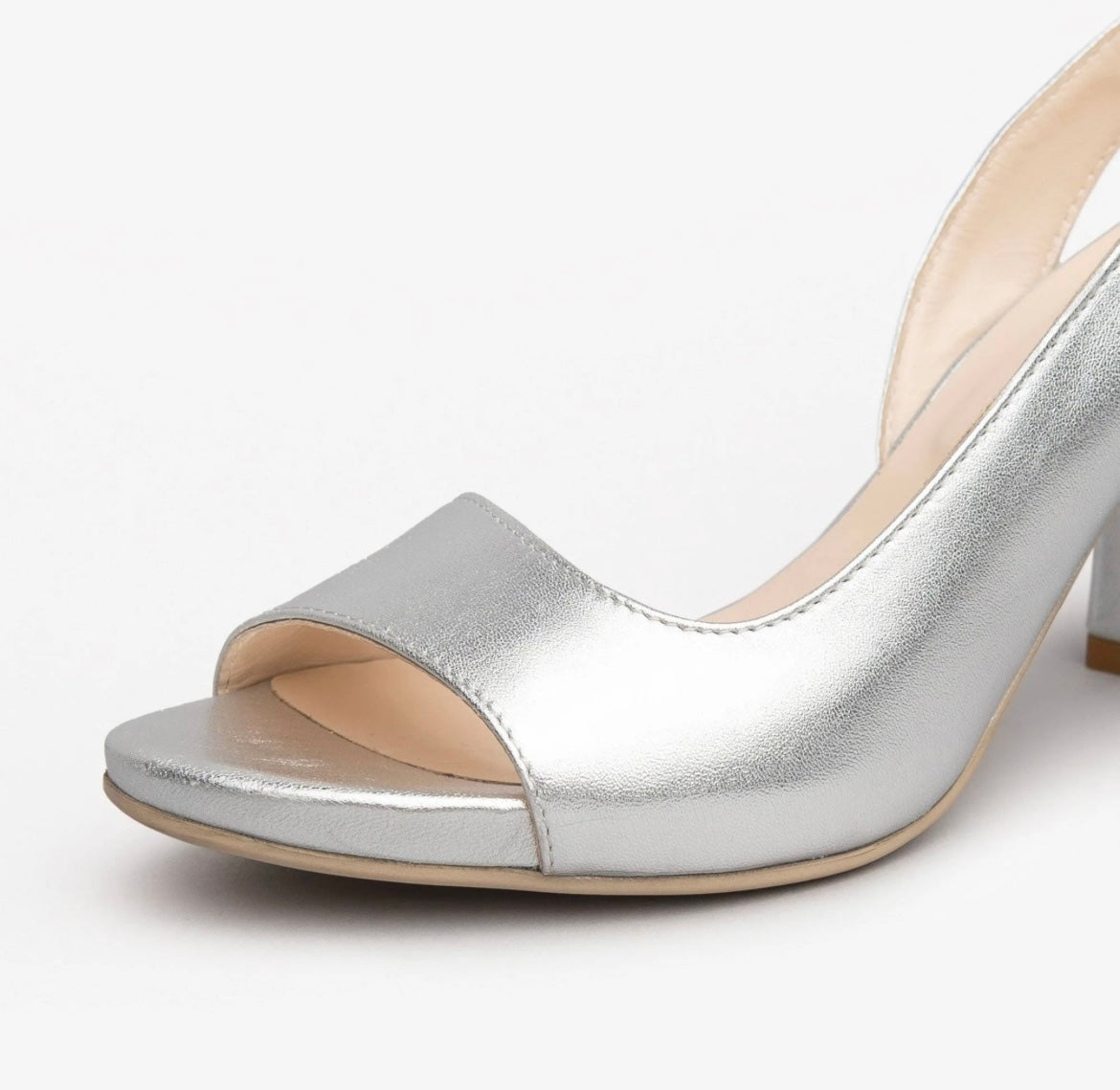 NeroGiardini silver leather sandals