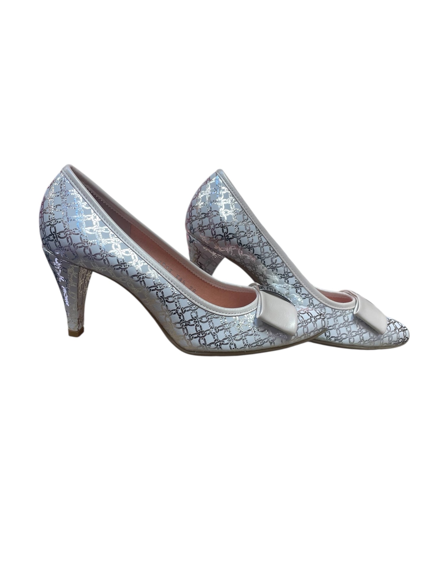 Le babe silver and white leather shoes