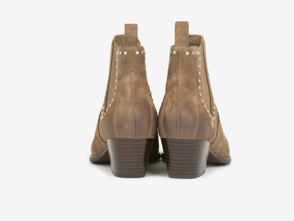 ASH FUNK tan suede western style boot with Cuban heel & studs