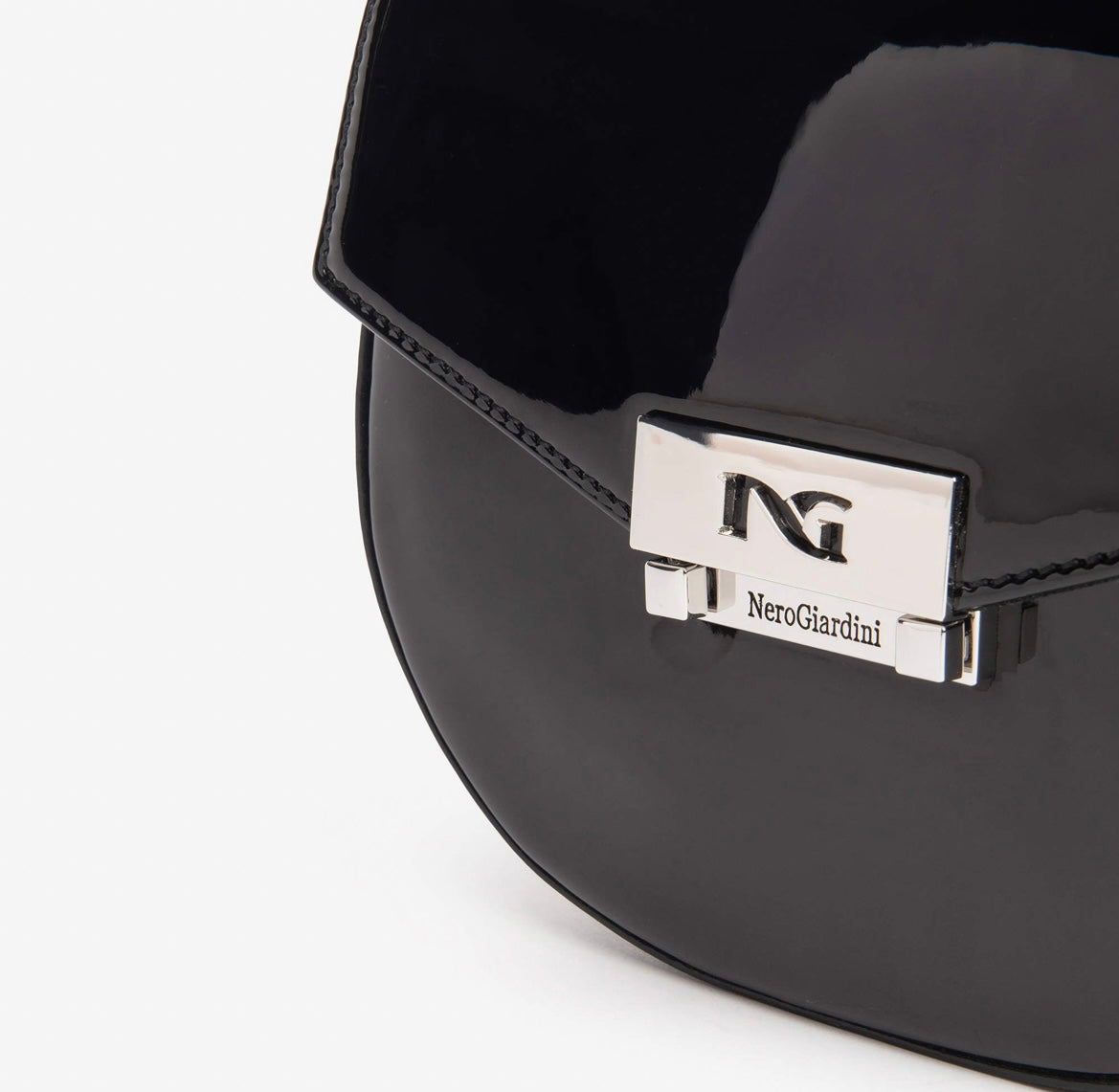 Nerogiardini black patent leather cross body handbag