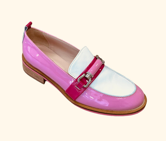 Marco Moreo pink patent loafer