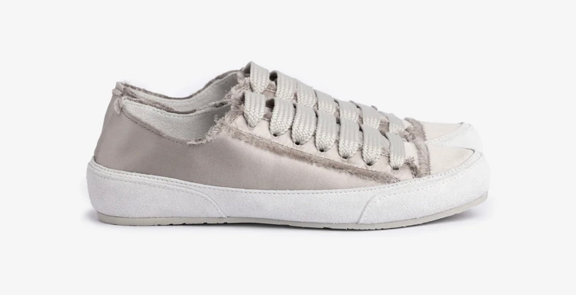pedro garcía frayed satin pump