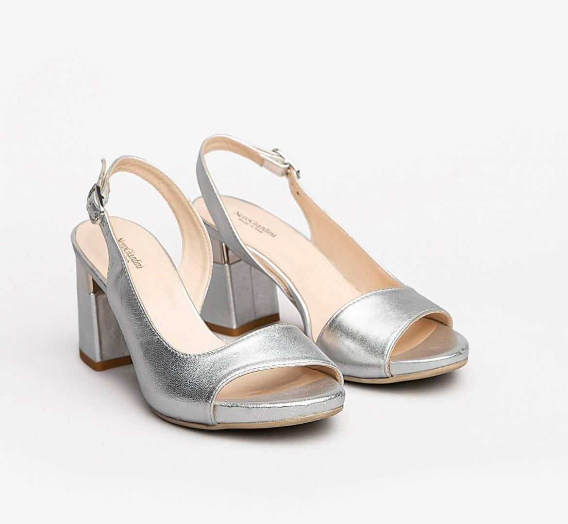 NeroGiardini silver leather sandals