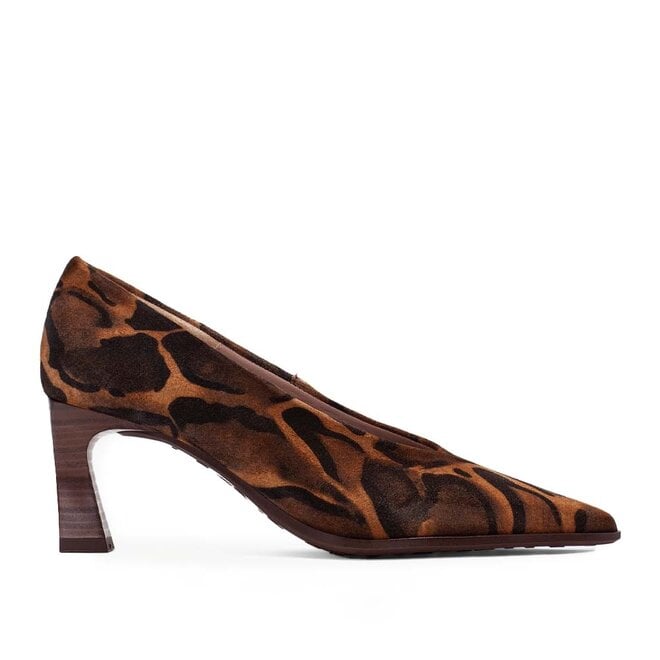 Hispanitas animal print pumps
