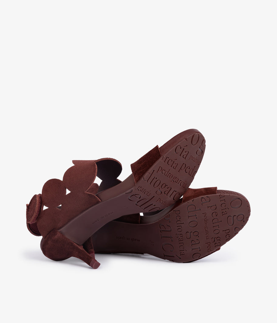 Pedro García burgundy suede sandal