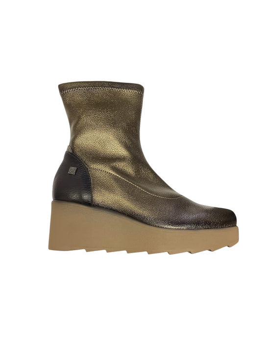 Jose Saenz metallic bronze and brown leather wedge ankle boots