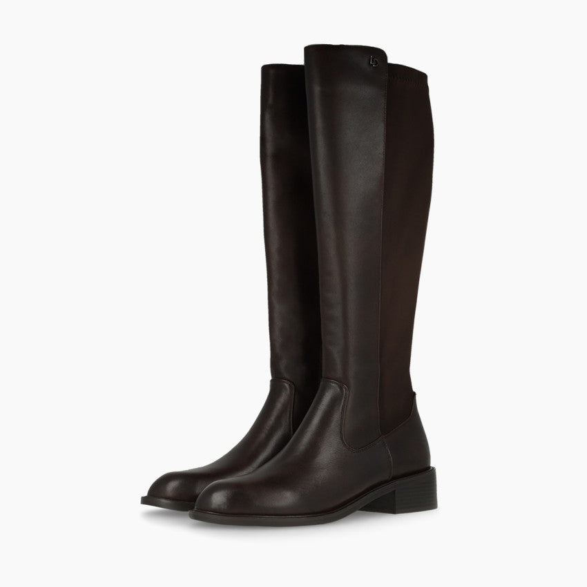 Brown leather boots with fabric stretch