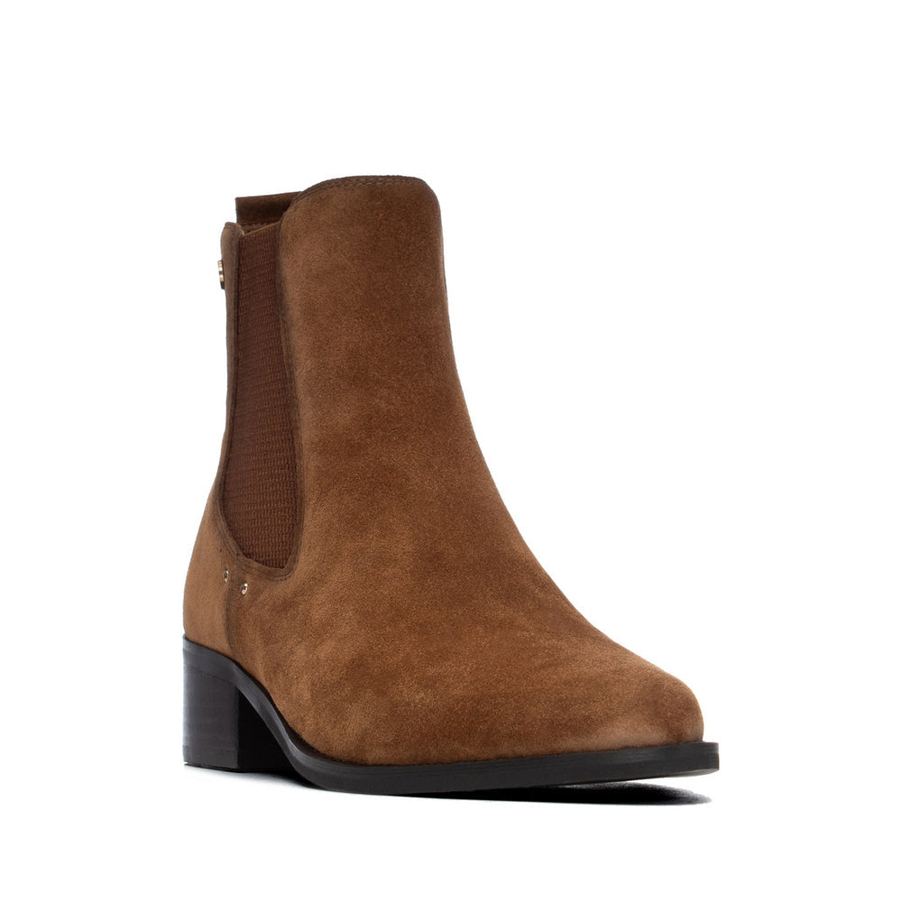 Carmela tan suede ankle boots