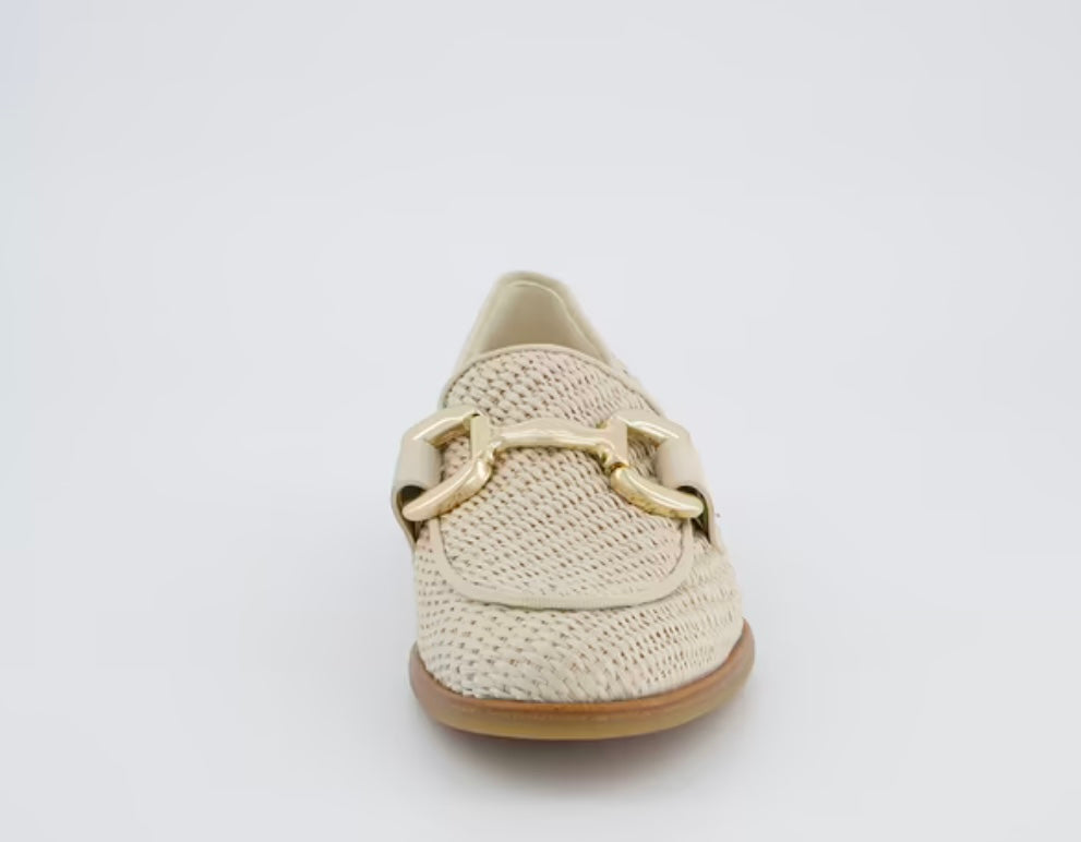 Paul Green beige leather loafers