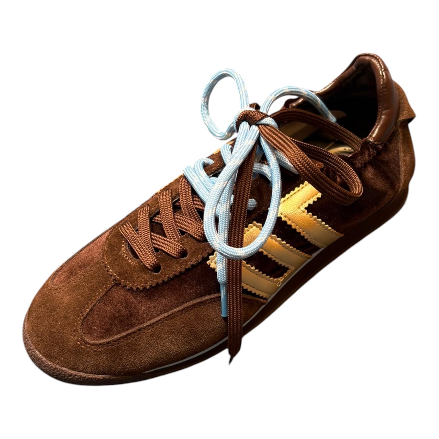 Back 70 coffee and gold velvet suede sneakers