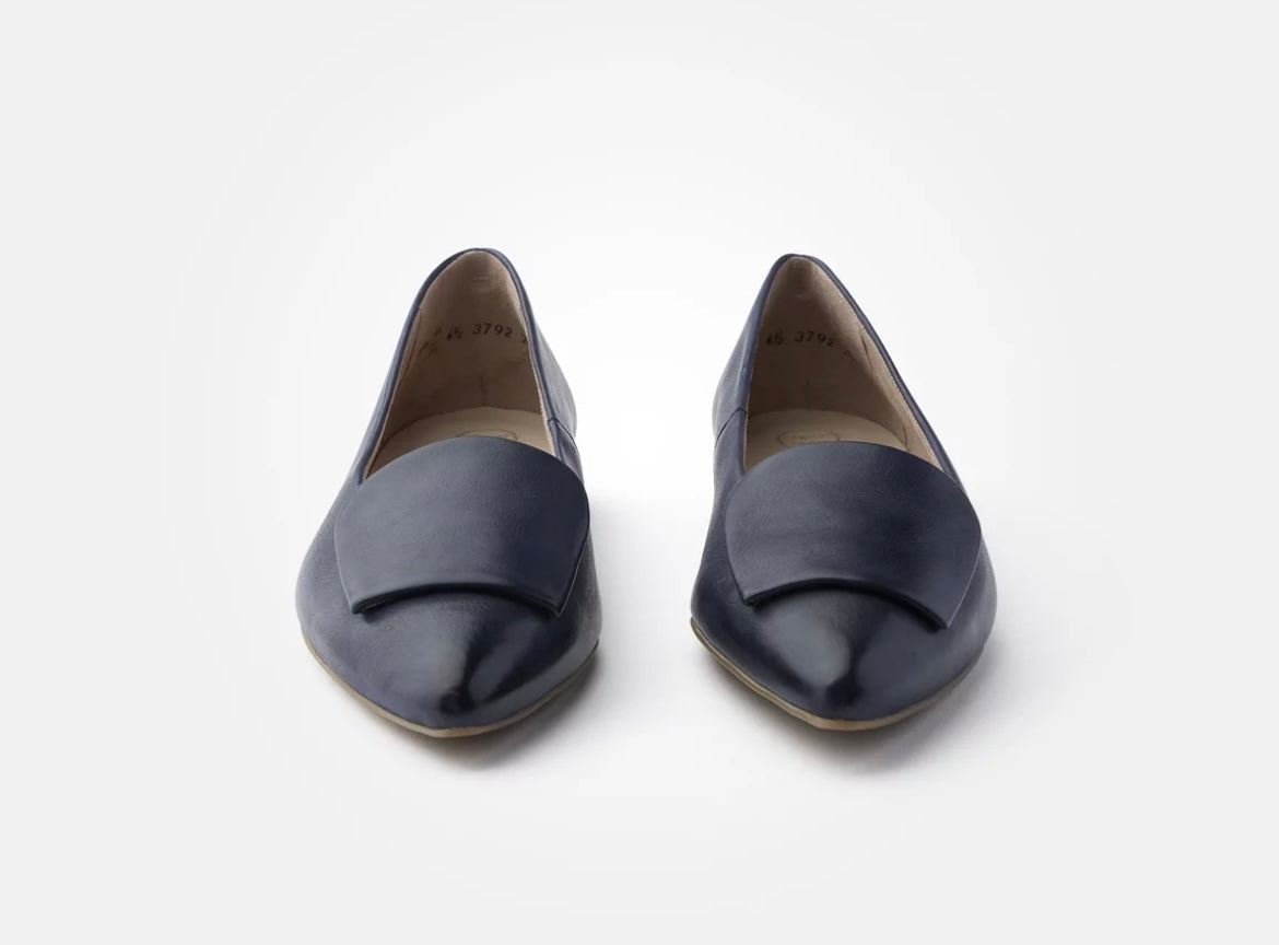 Paul Green navy leather ballerinas