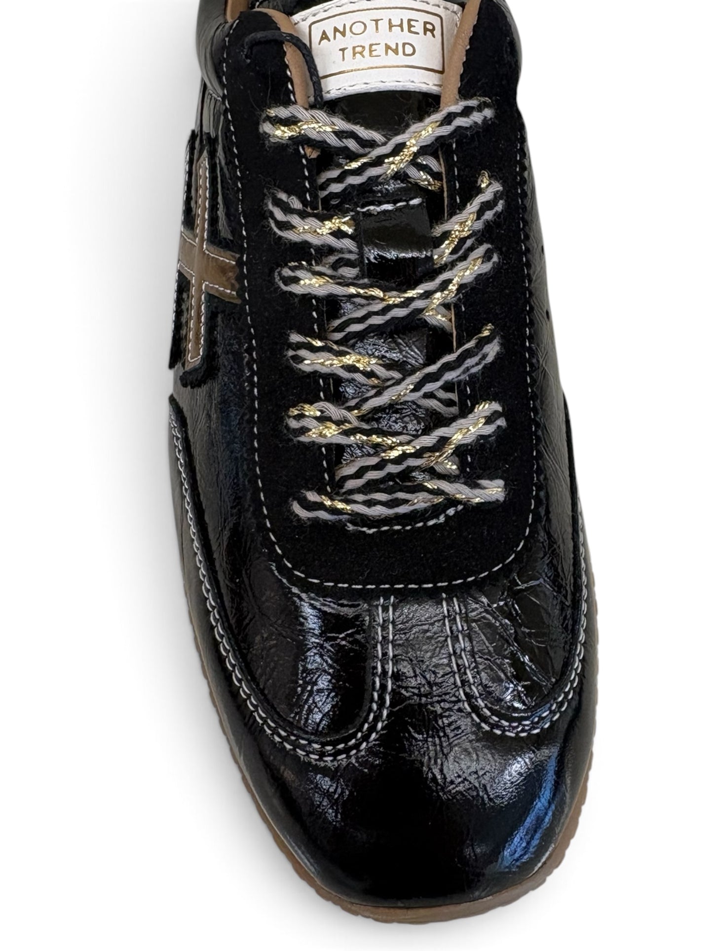 ANOTHER TREND black patent sneaker