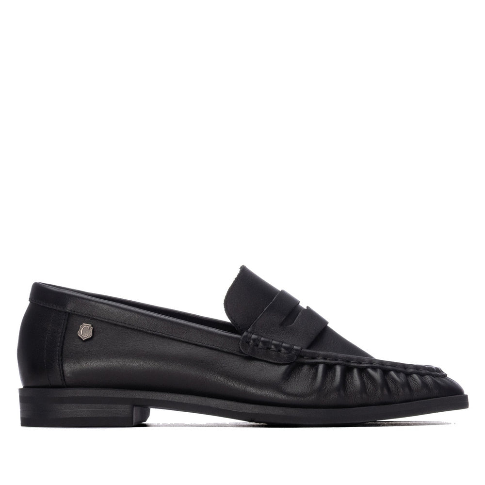 Carmela black leather loafers
